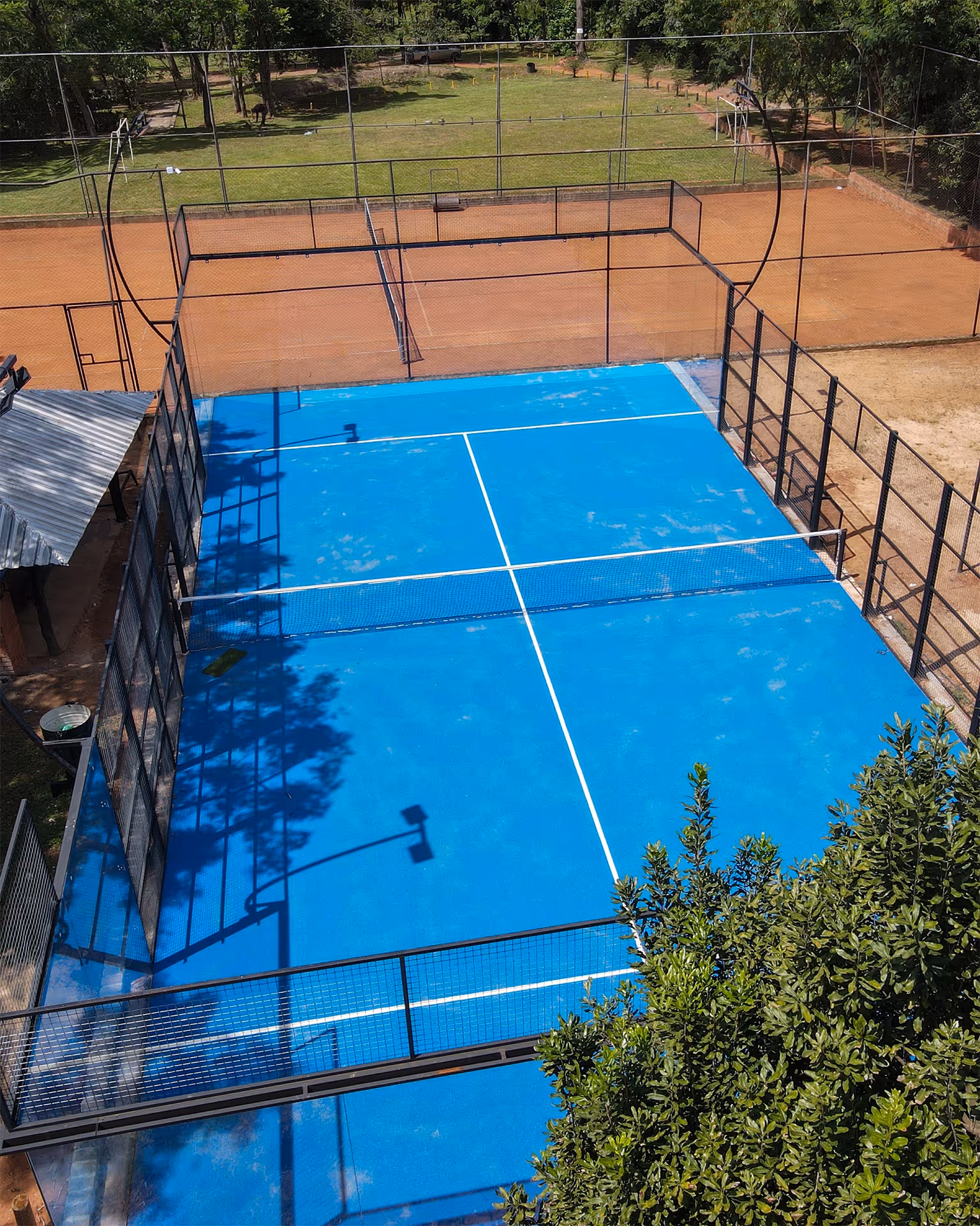 LosLagosResortHotel-Paraguay-1-Central Department-court1.jpg
