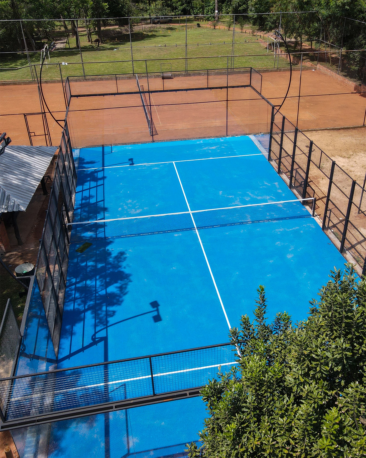 LosLagosResortHotel-Paraguay-1-Central Department-court1.jpg