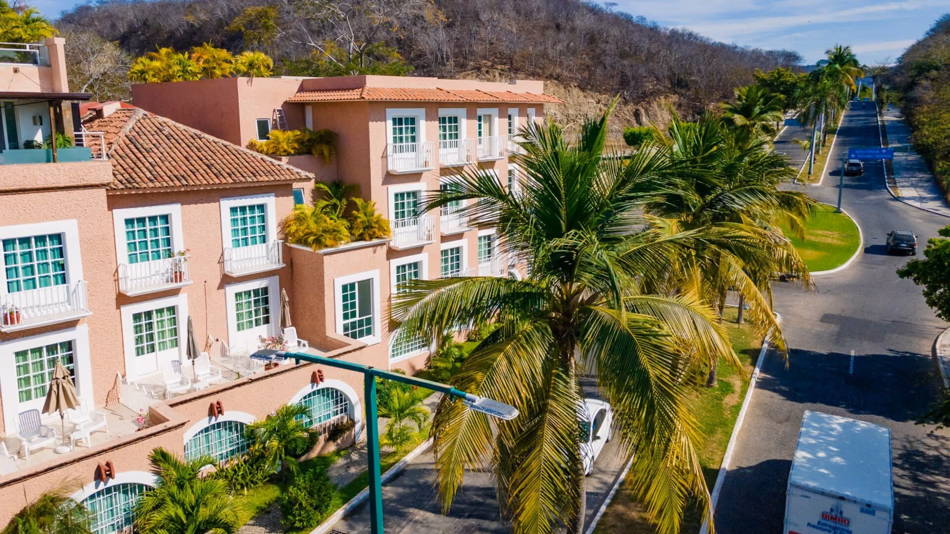 hotel-castillo-huatulco-&-beach-club--mexico-1-padel-courts-huatulco-property1.jpg