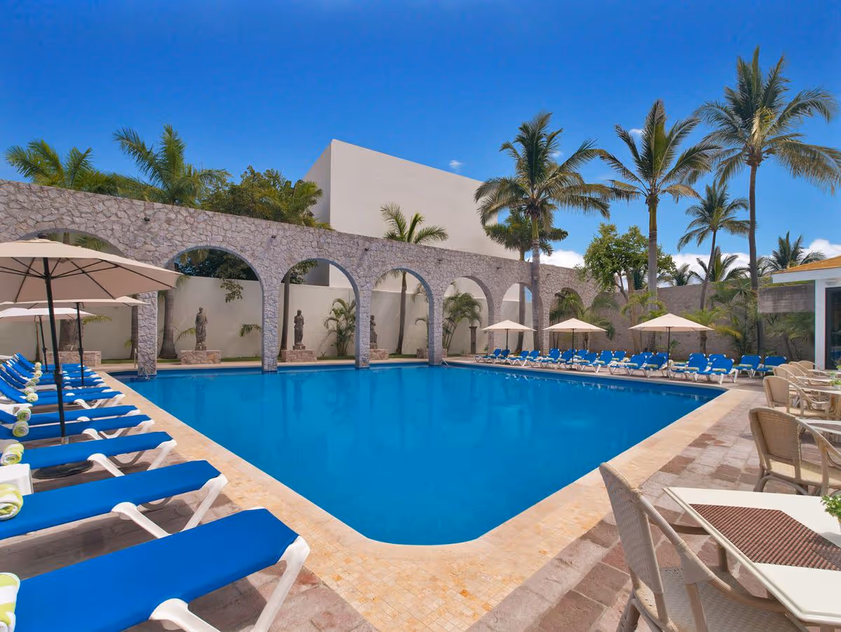 ElCidGranadaHotel CountryClub-Mexico-2-Mazatlán-property2.jpg