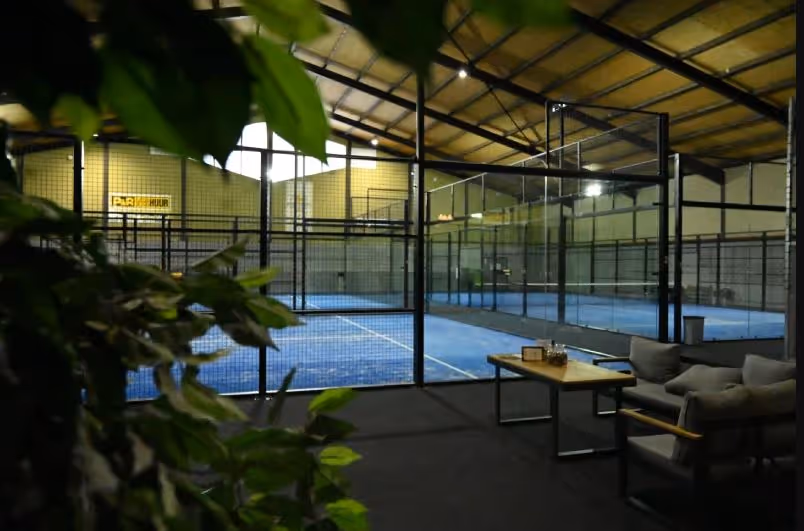 aparthotel-delden-netherlands-3-padel-courts-overijssel-court3.jpg
