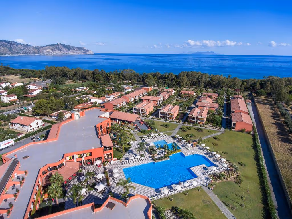 VOIBaiadiTindariResort-Italy-1-Furnari-property2.jpg