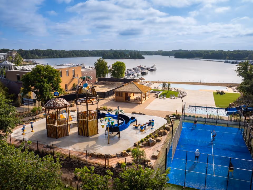 Marina Resort Well