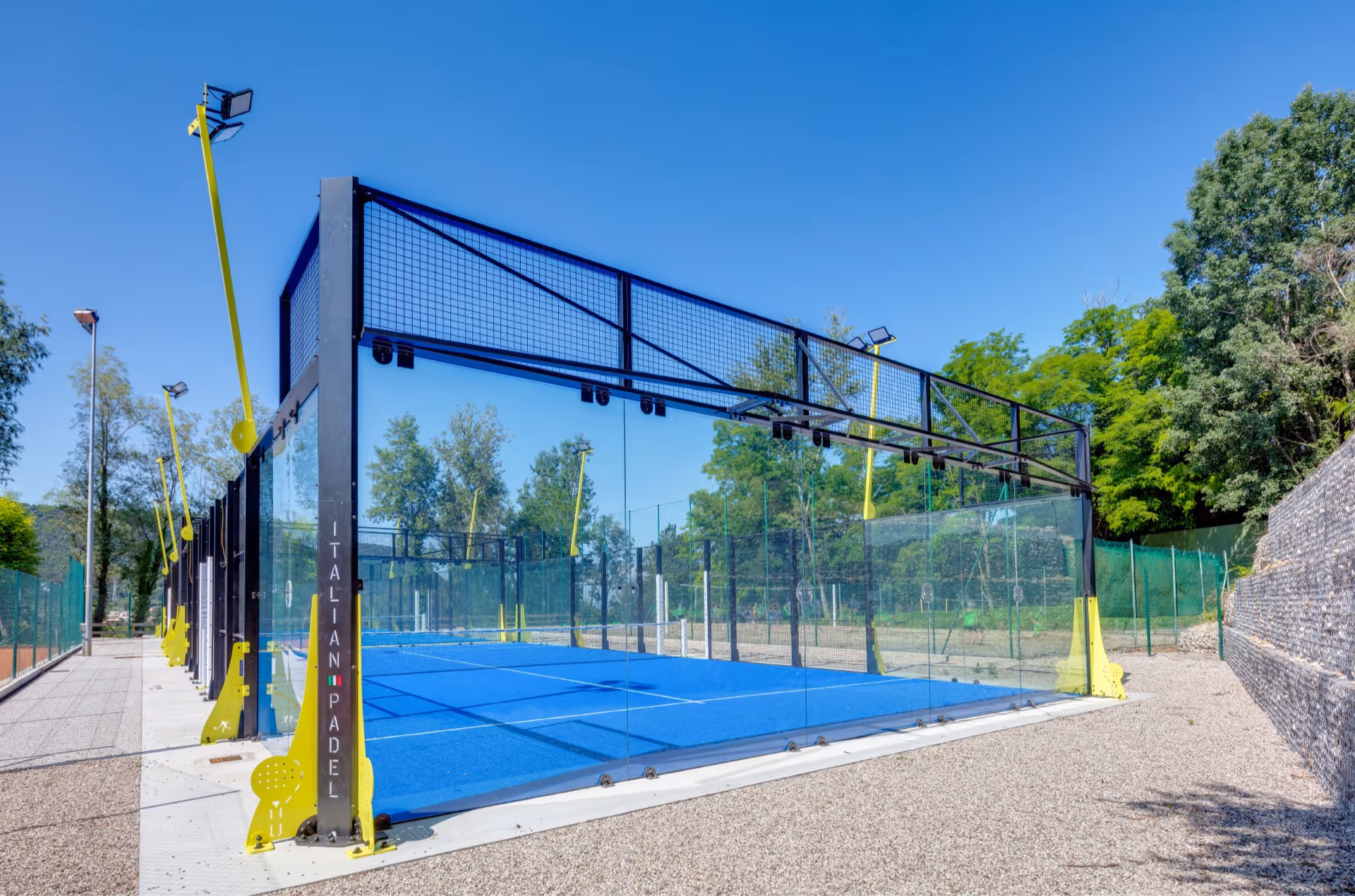 PoianoGardaResort-Italy-2-Garda-court1.jpg