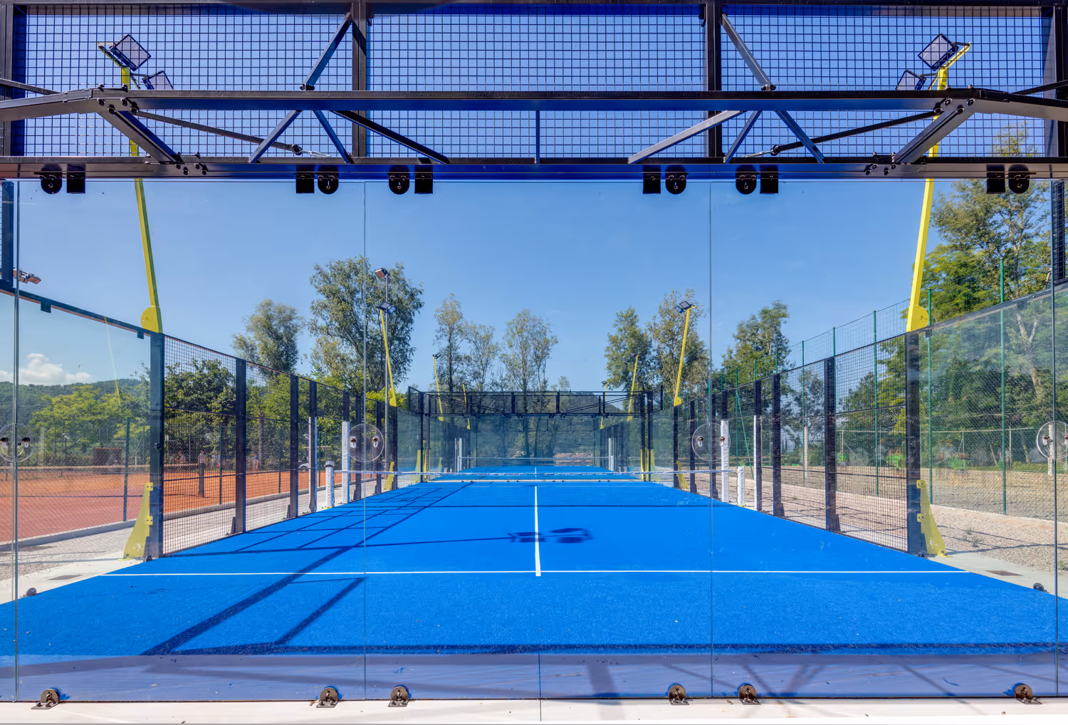 PoianoGardaResort-Italy-2-Garda-court2.jpg
