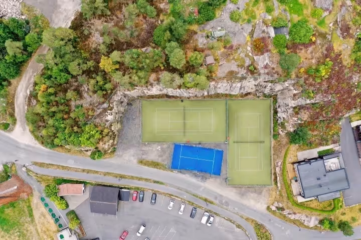 kragerø-resort-norway-1-padel-courts-stabbestad-court1.jpg