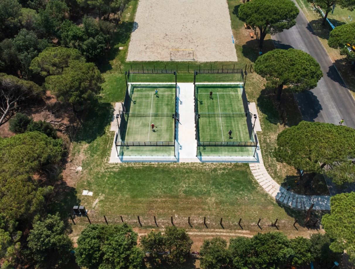 ClubVillage&HotelSpiaggiaRomea-Italy-2-LidodiNazioni-hero.jpg