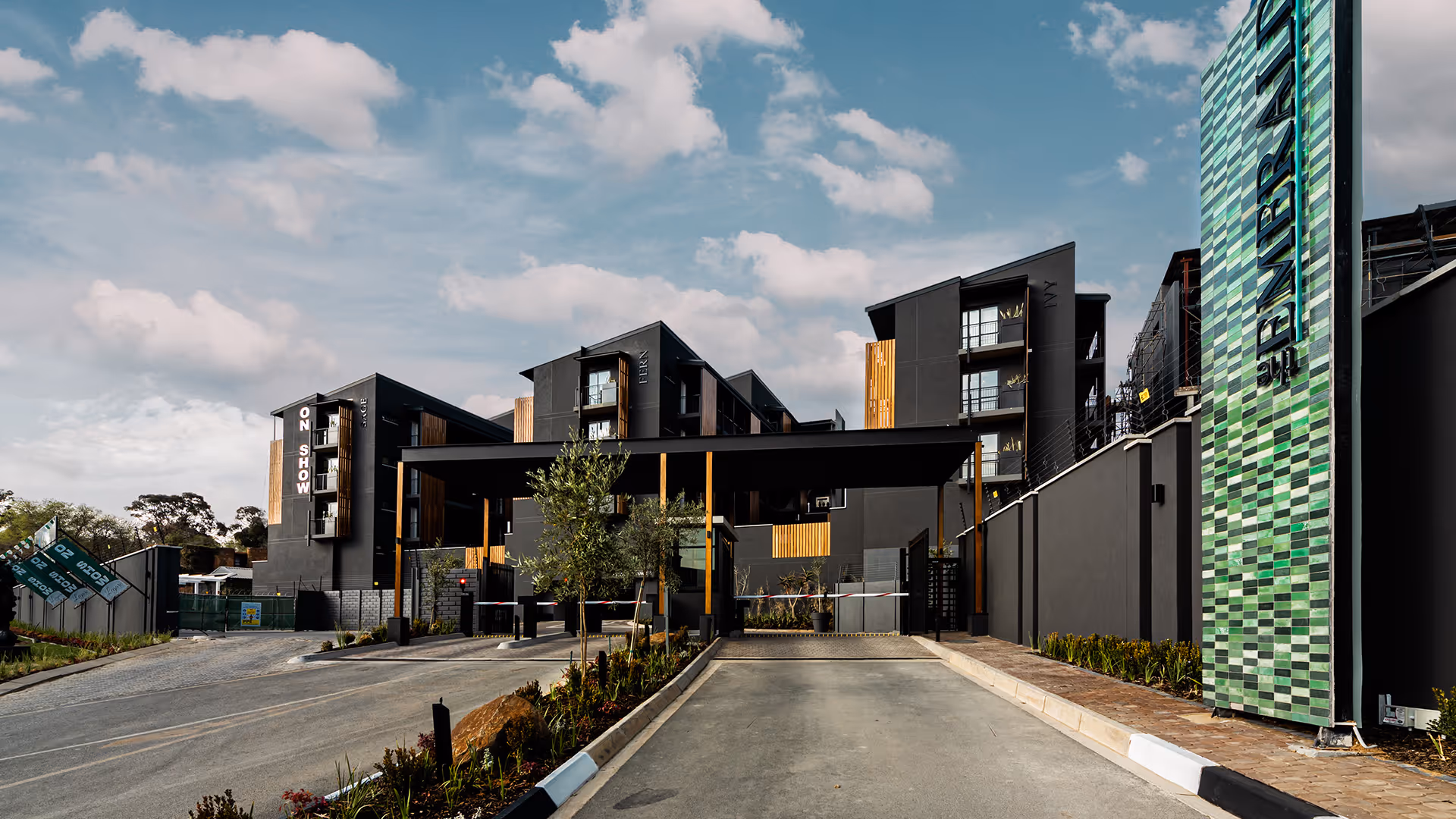 TheEmerald42-SouthAfrica-1-Gauteng-property2.jpg