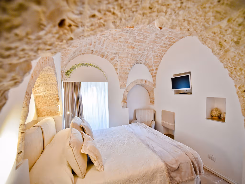 LeonardoTrulliResort-Italy-1-Locorotondo-property2.jpg