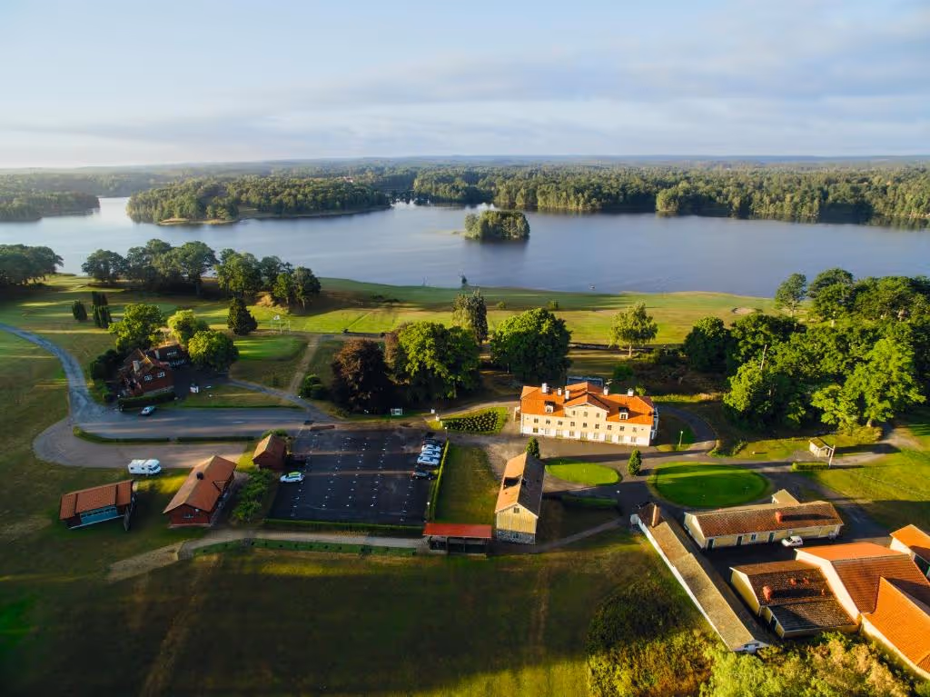 VillaBaro-Sweden-1-Östergötland-property1.jpg