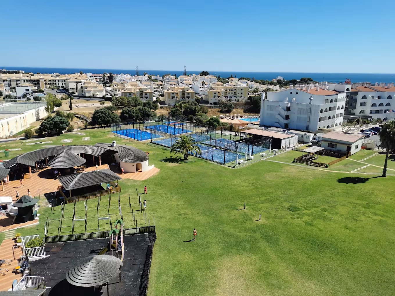 HotelApartamentoParaisoDeAlbufeira-Portugal-4-Albufeira-hero.jpg