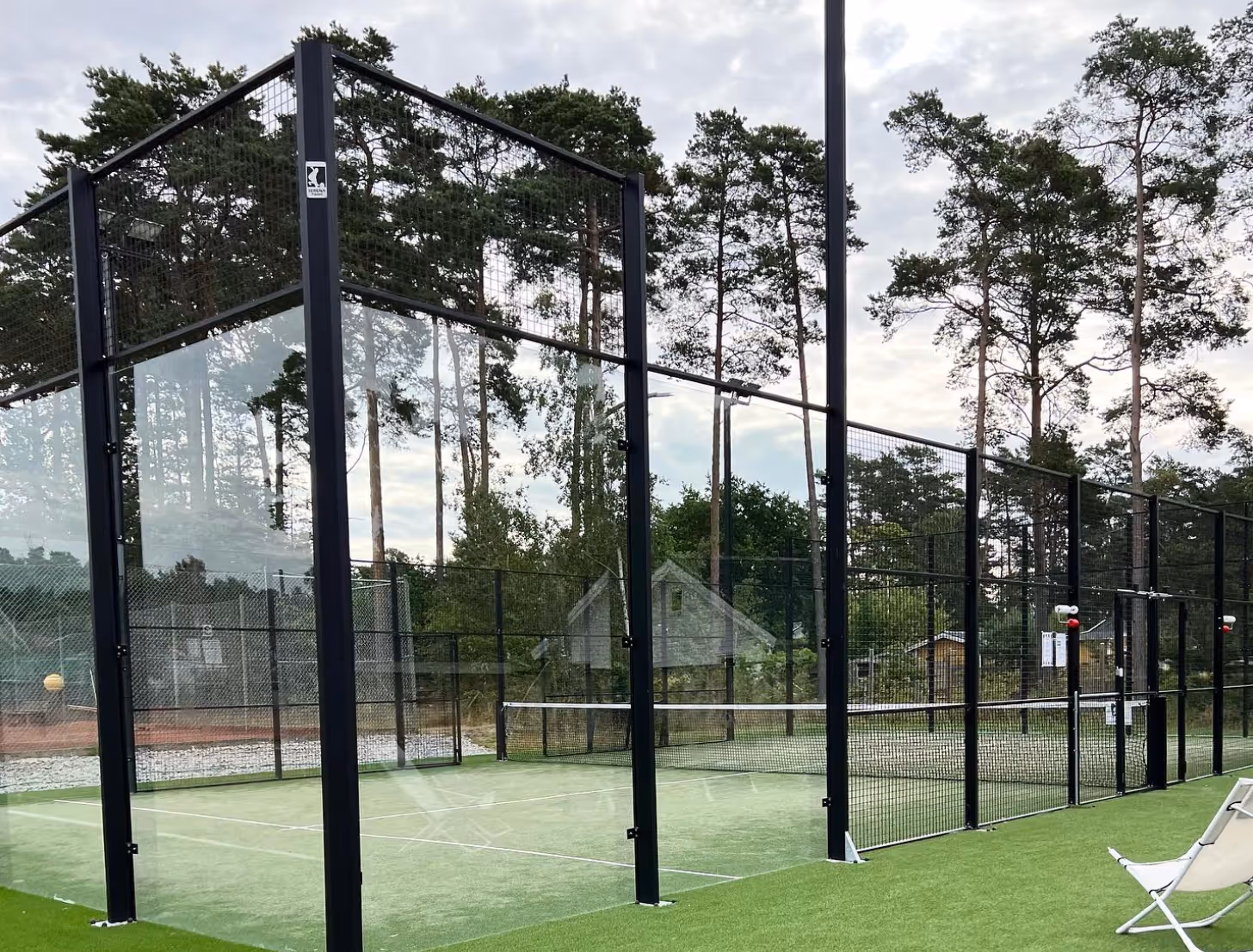 HälleviksHavsbad-Sweden-1-Blekinge-court3.png
