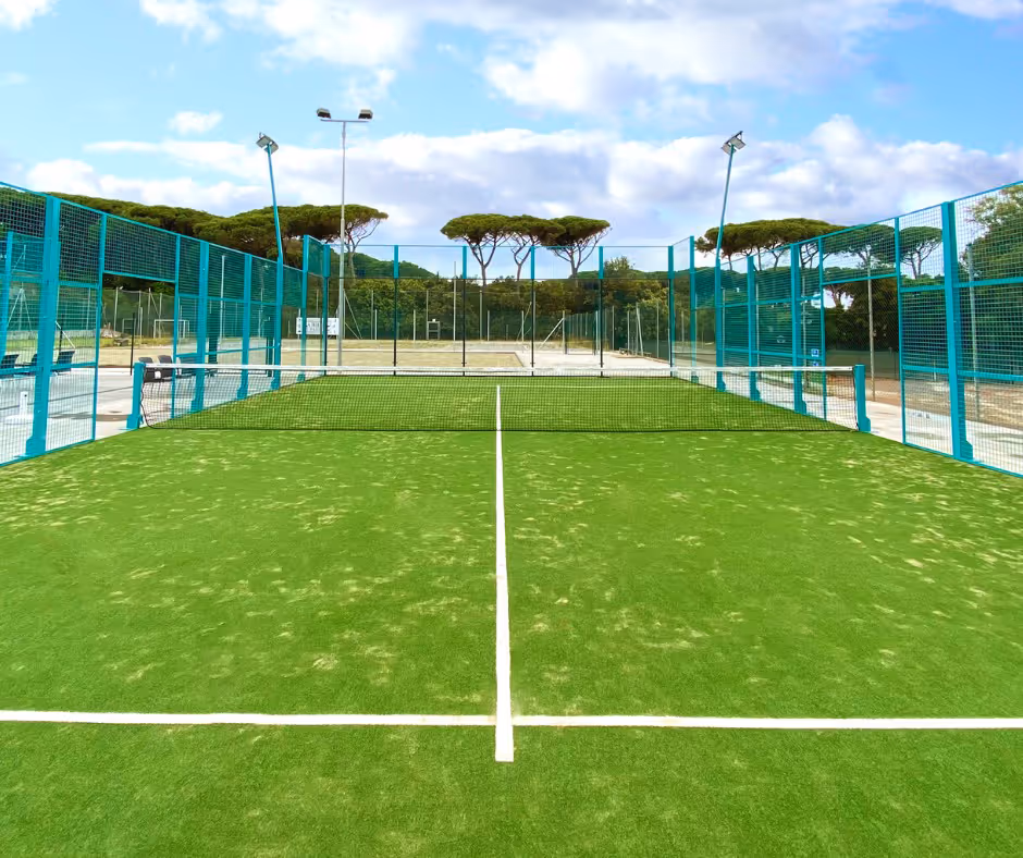 GardenToscanaResort-Italy-2-SanVincenzo-court1.jpg