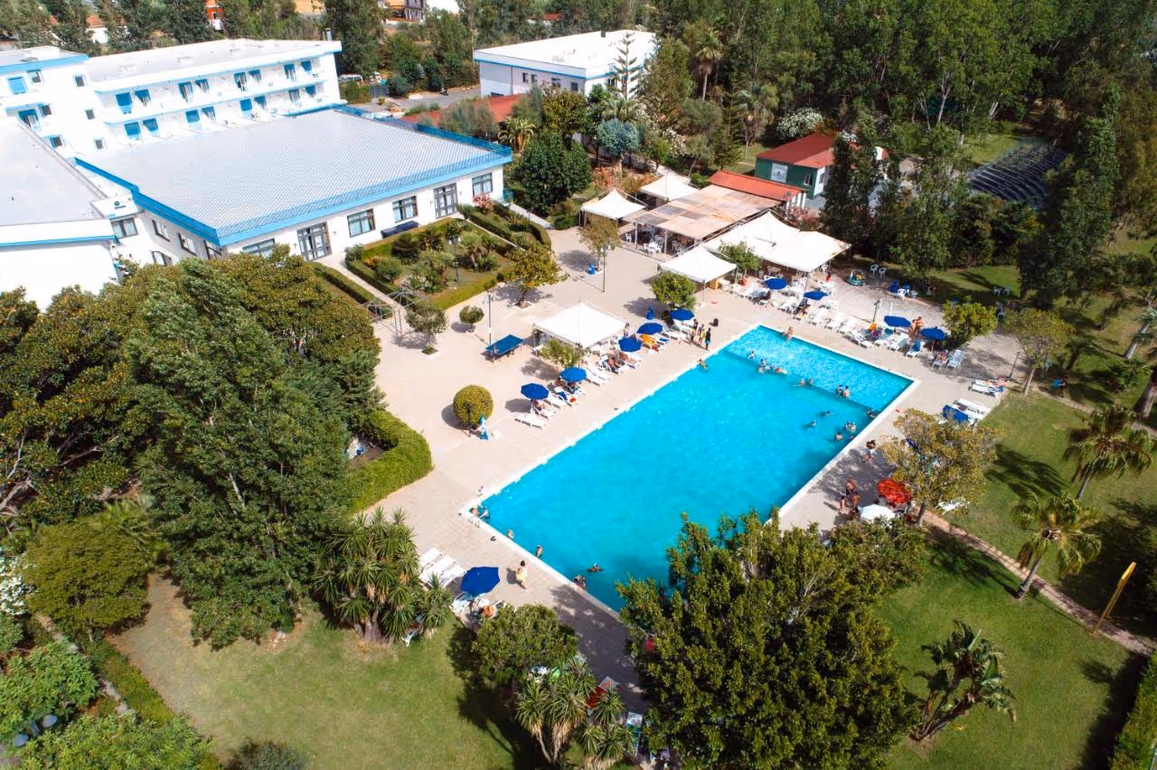 ApuliaHotelForteClub-Italy-2-Scalea-property1.jpg