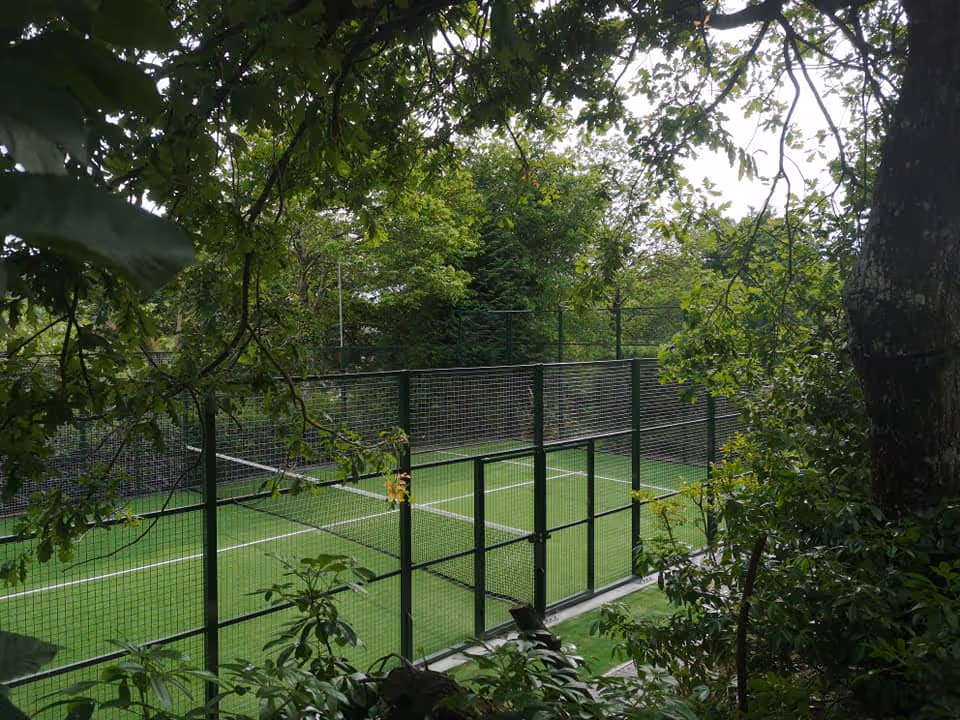 casas-do-mercador-portugal-1-padel-courts-real-court1.jpg