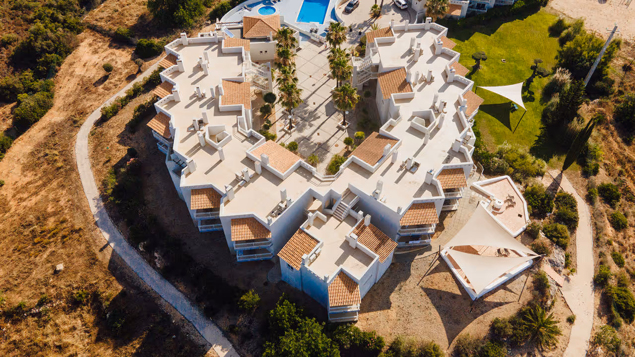 placid-village-portugal-1-padel-courts-carvoeiro-property1.jpg
