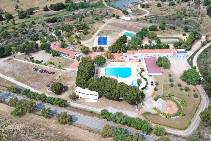 hotel-campo-do-rosmaninho-portugal-1-padel-courts-castelo-branco-hero.jpg