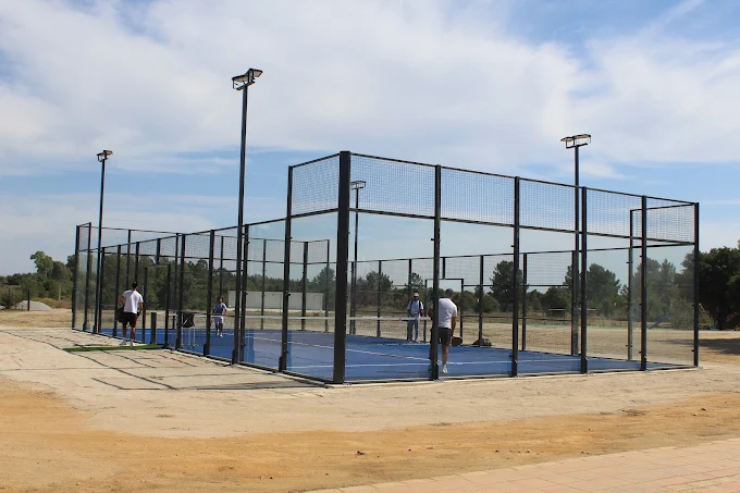 hotel-campo-do-rosmaninho-portugal-1-padel-courts-escalos-de-baixo-court3.jpg
