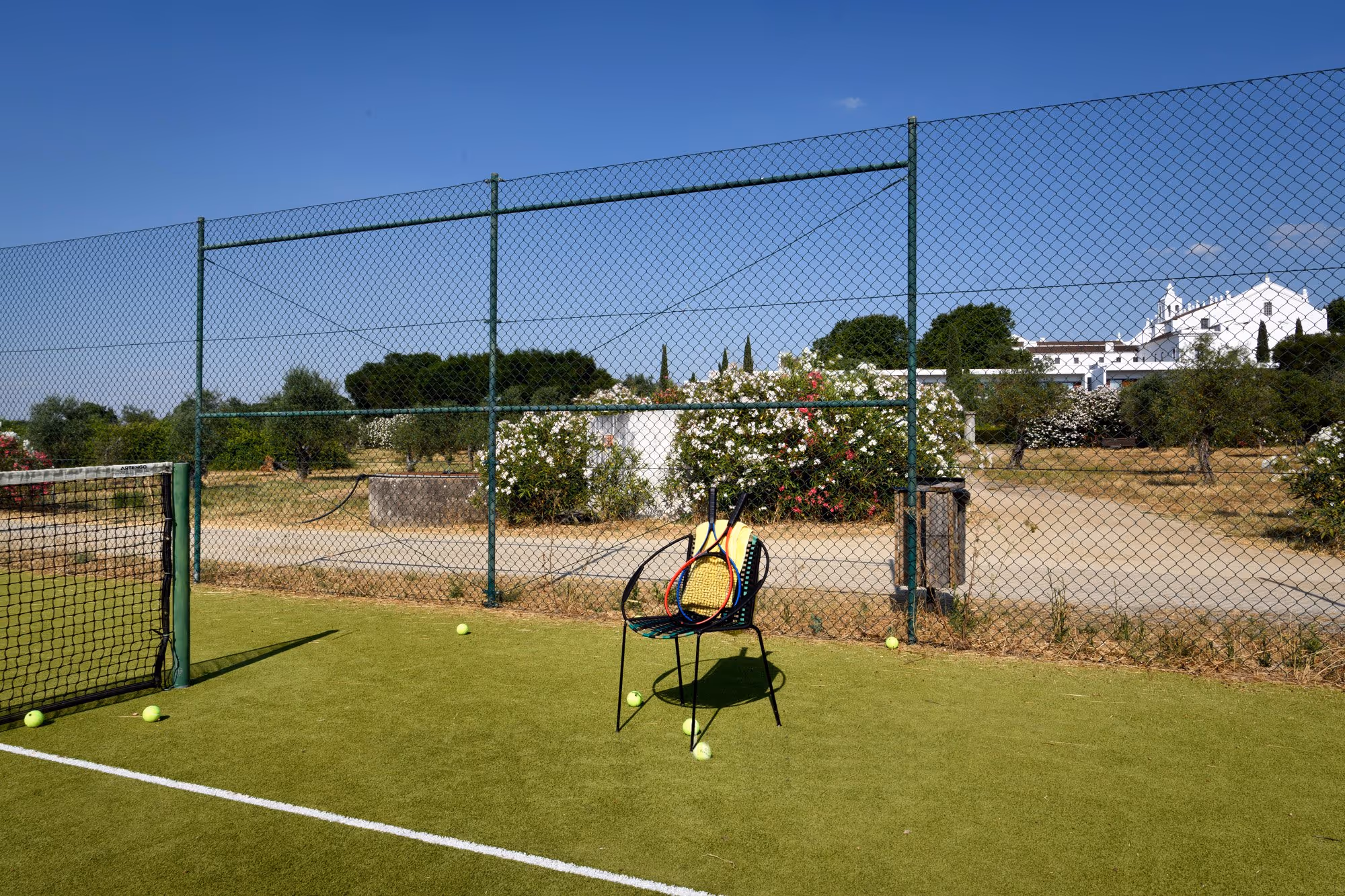 convento-do-espinheiro,-historic-hotel-&-spa-portugal-1-padel-courts-evora-court2.jpg