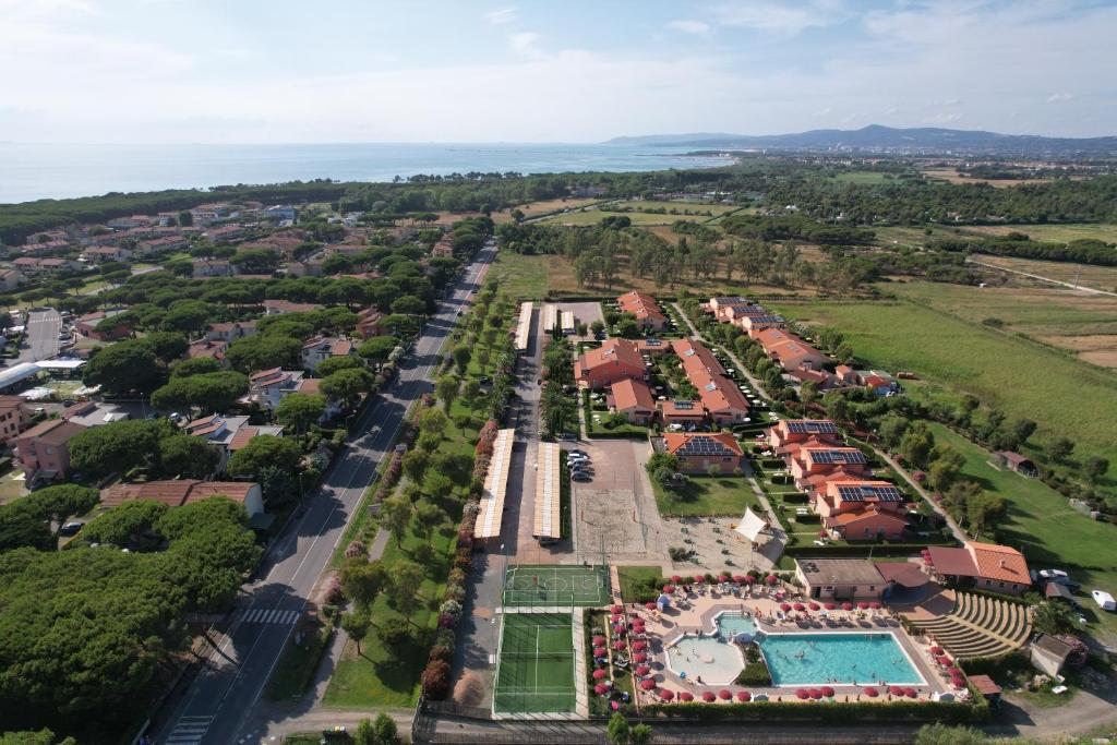 RosadeiVentiResidence -Italy-2-Vada-hero.jpg