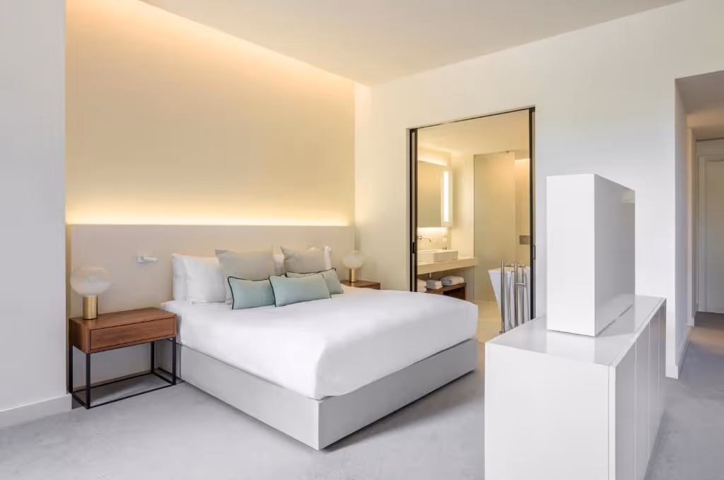 JWMarriottVeniceResort&Spa-Italy-2-Venice-property2.jpg