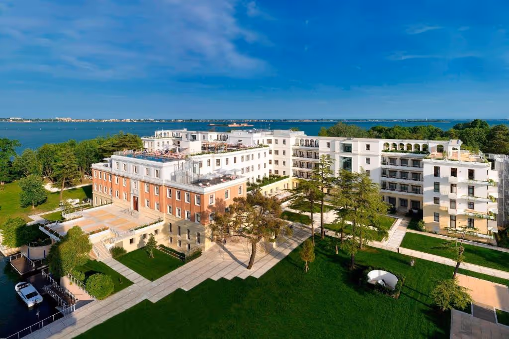 JWMarriottVeniceResort&Spa-Italy-2-Venice-property1.jpg