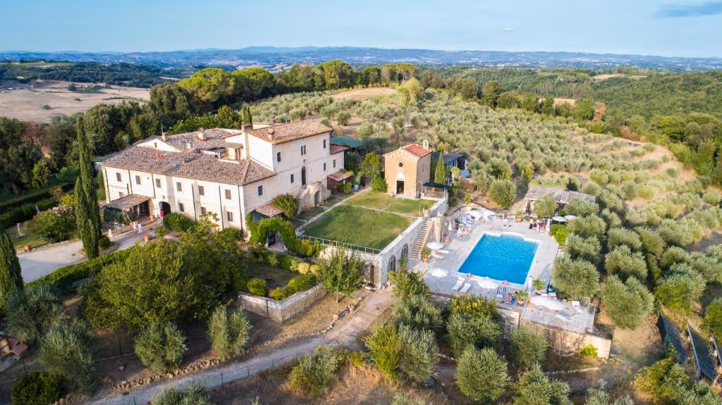 TenutaDecimo-Italy-1-SanGimignano-property1.jpg