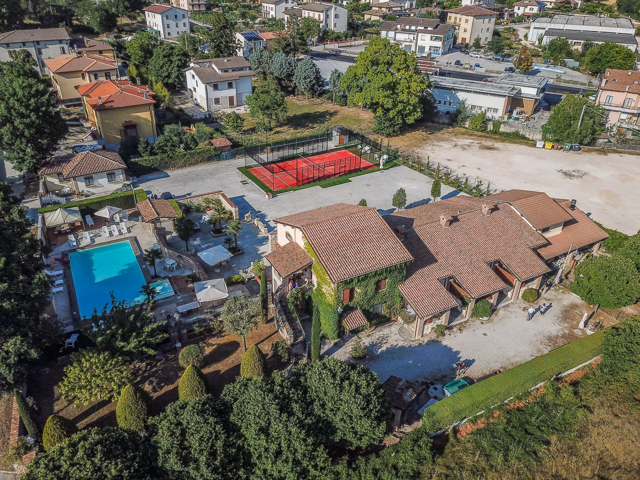 ResidenzaLeQuerce-Italy-1-FossatodiVico-property1.jpg