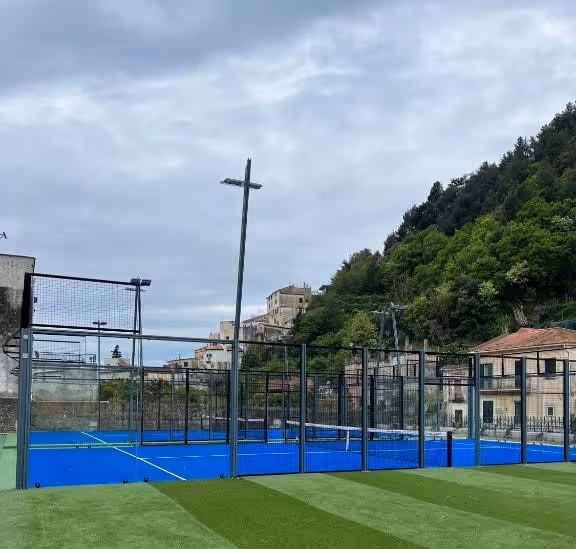 HotelResidenceSanPietro-Italy-2-Maiori-court1.jpg