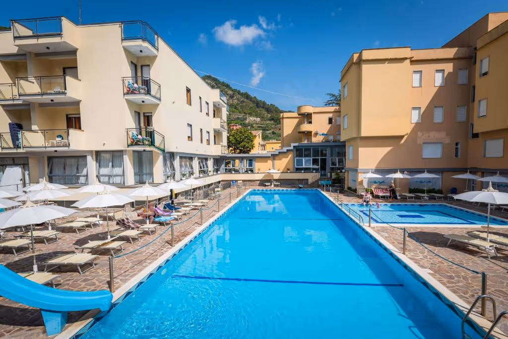 HotelResidenceSanPietro-Italy-2-Maiori-property2.jpg