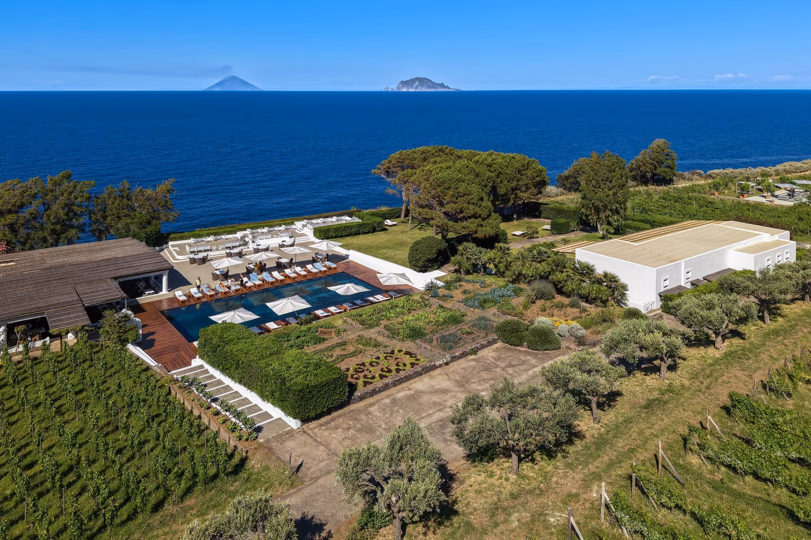 CapofaroResort-Italy-1-Malfa-property1.jpg