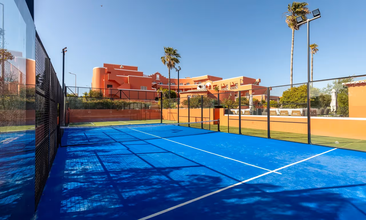 belavista-da-luz---wellness-&-lifestyle-hotel-portugal-1-padel-courts-praia-da-luz-hero.jpg