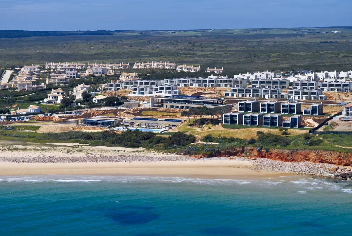 martinhal-sagres-family-beach-resort-portugal-2-padel-courts-sagres-property1.jpg