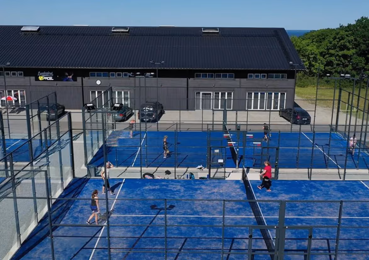 LundegårdCamping&Stugby-Sweden-6-Kalmar-court2.png