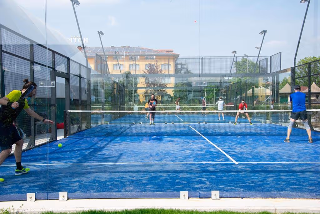 AncoraSportHotel-Italy-1-Meolo-court3.jpg
