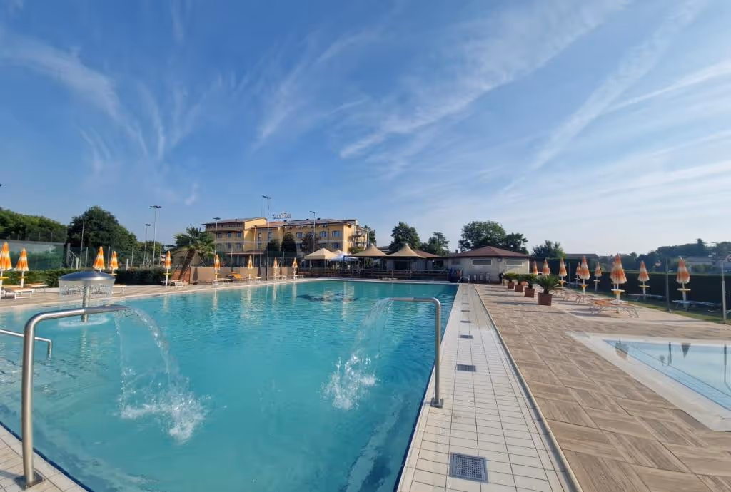 AncoraSportHotel-Italy-1-Meolo-property2.jpg