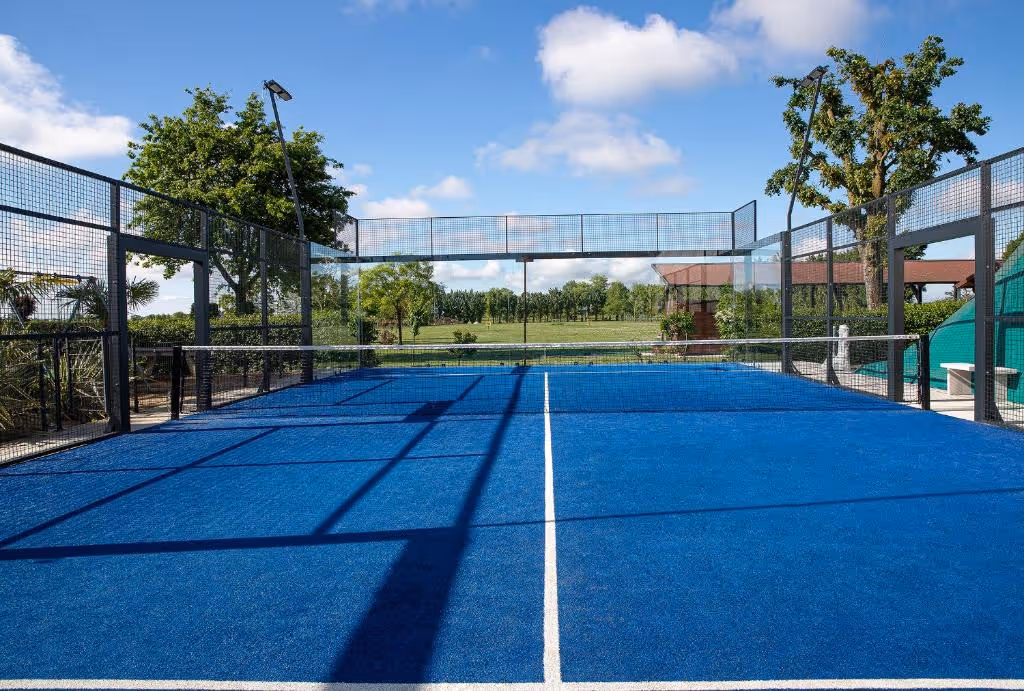 AncoraSportHotel-Italy-1-Meolo-court1.jpg