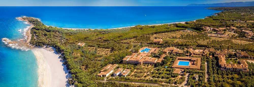 CalaGineproHotels-Italy-1-Orosei-property1.jpg