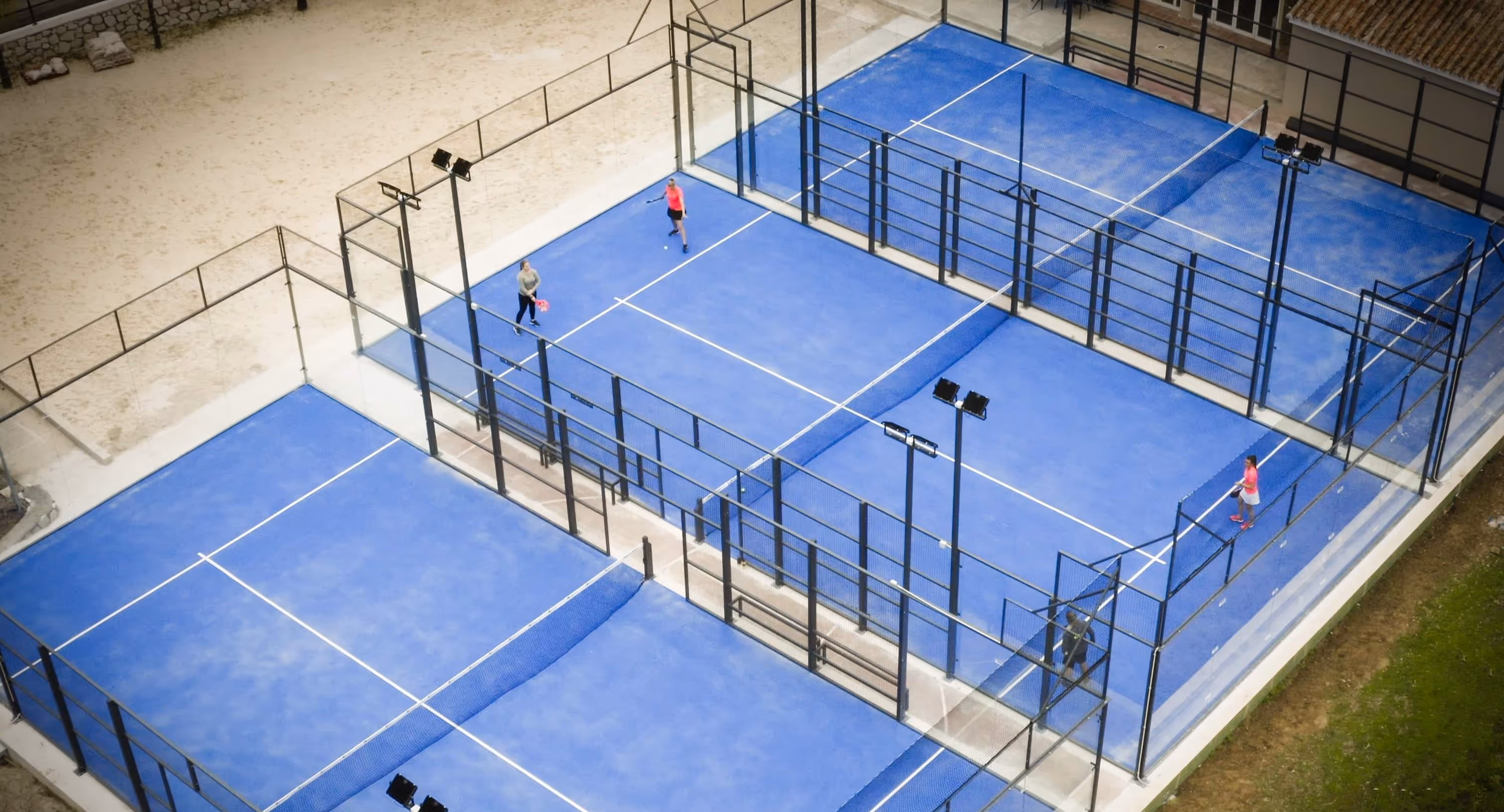 FincaNaundrup-Spain-4-Andalusia-court1.jpg