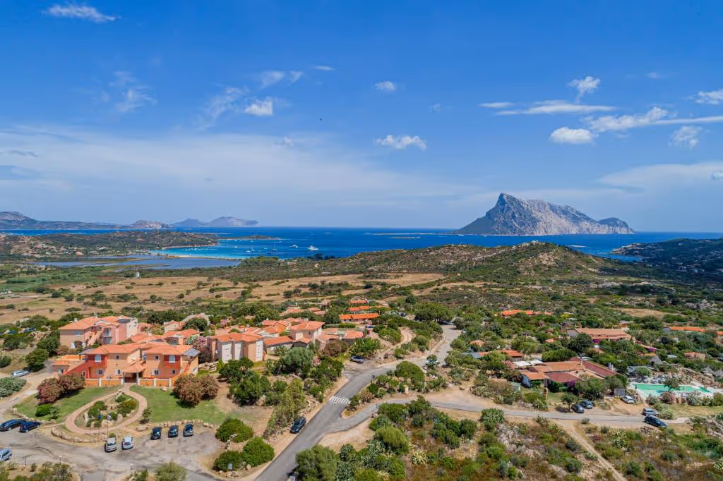 ResidenceHotelLuNibareddu-Italy-2-PortoSanPaolo-property1.jpg