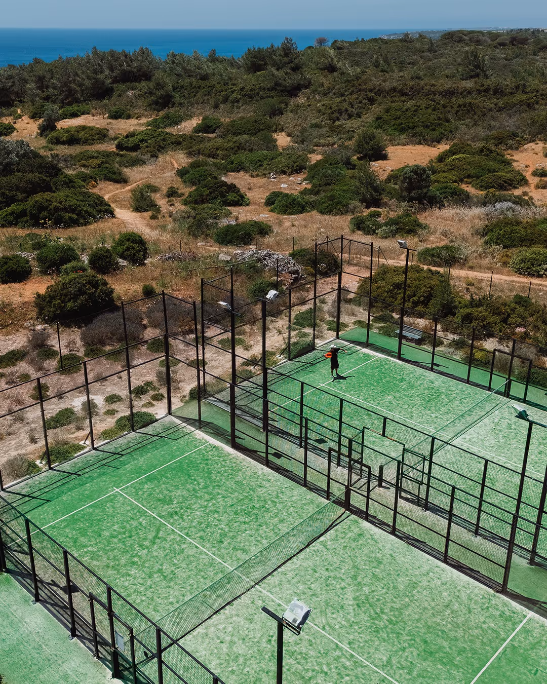 nau-salema-beach-village-portugal-2-padel-courts-vila-do-bispo-court5.jpg