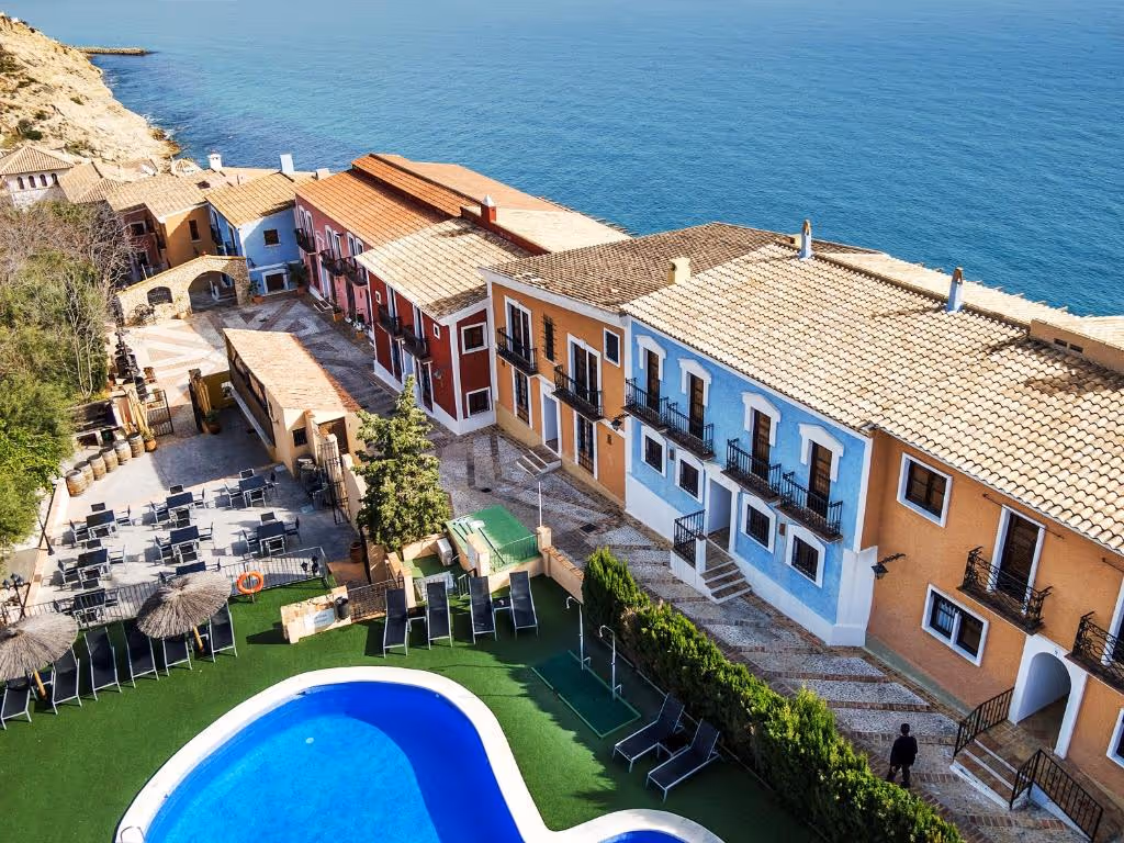 OccidentalPuebloAcantilado-Spain-1-ValencianCommunity-property1.jpg