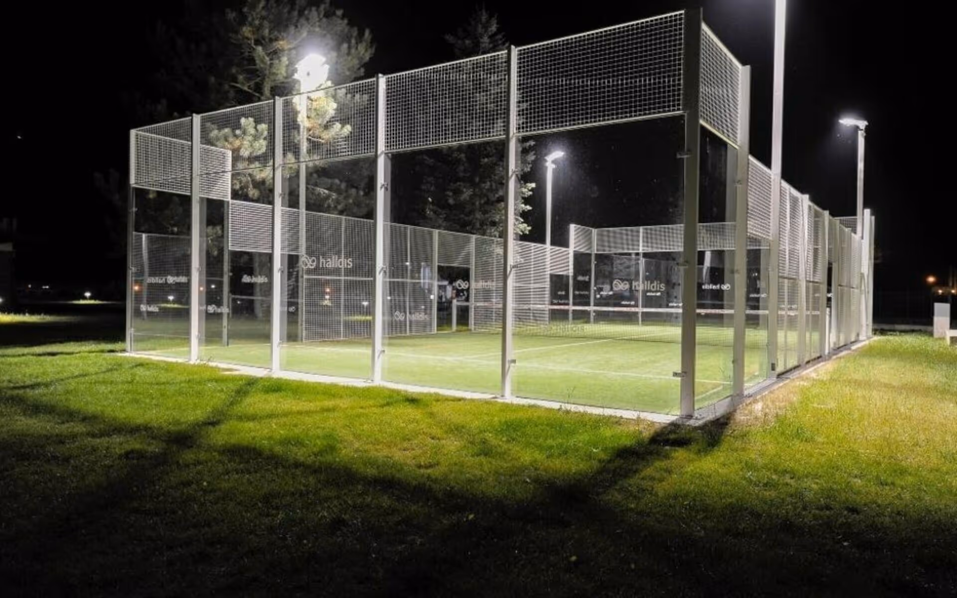 Halldis-Italy-1-GressoneySaintJean-court1.jpg