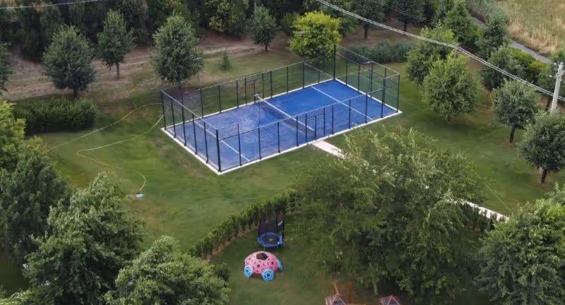 AgriturismoLaCasaDiRodo-Italy-1-Quarrata-court1.jpg