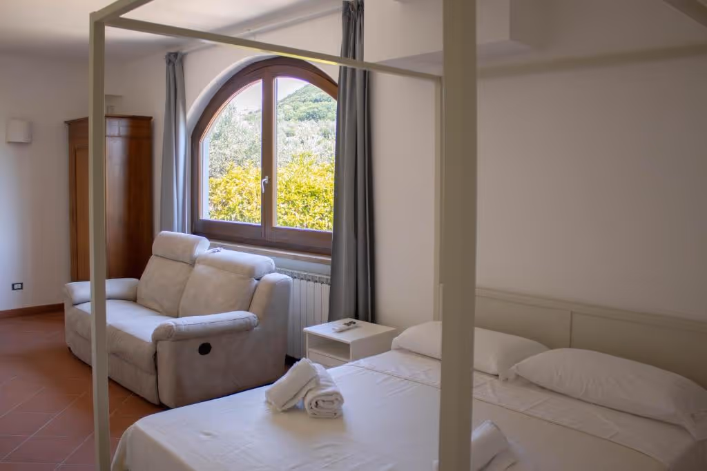 AgriturismoIlBagolaro-Italy-1-Nerola-property2.jpg