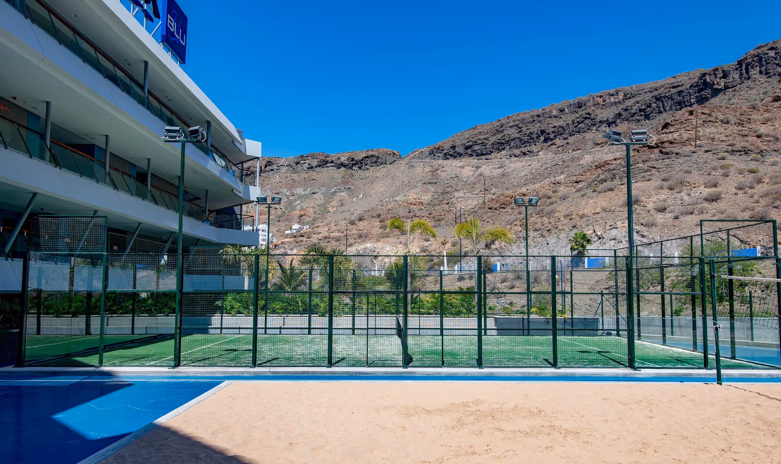 RadissonBluResort&SpaGranCanariaMogan-Spain-1-CanaryIslands-court3.png