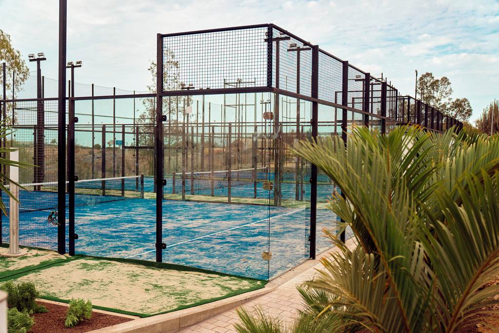 SportHotelMonteFeliz-poweredbyPlayitas-Spain-3-CanaryIslands-court2.jpg