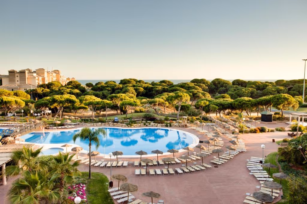 BarcelóPuntaUmbríaBeachResort-Spain-2-Andalusia-property1.jpg