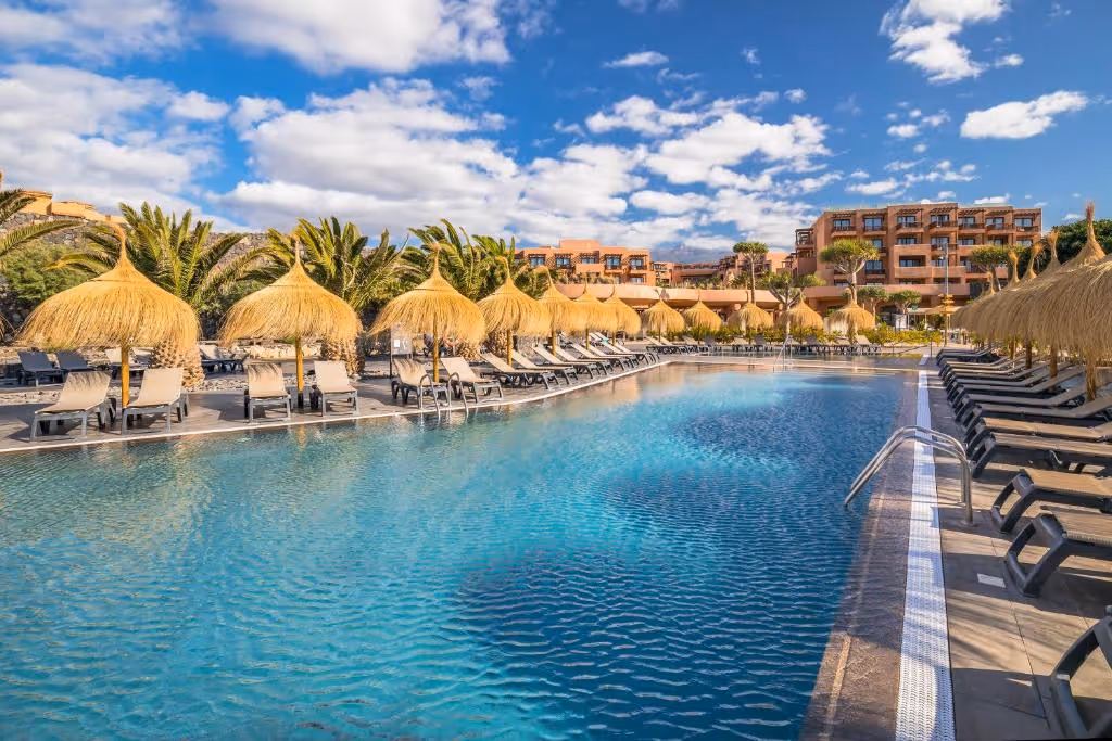 BarcelóTenerife-Spain-2-CanaryIslands-property2.jpg