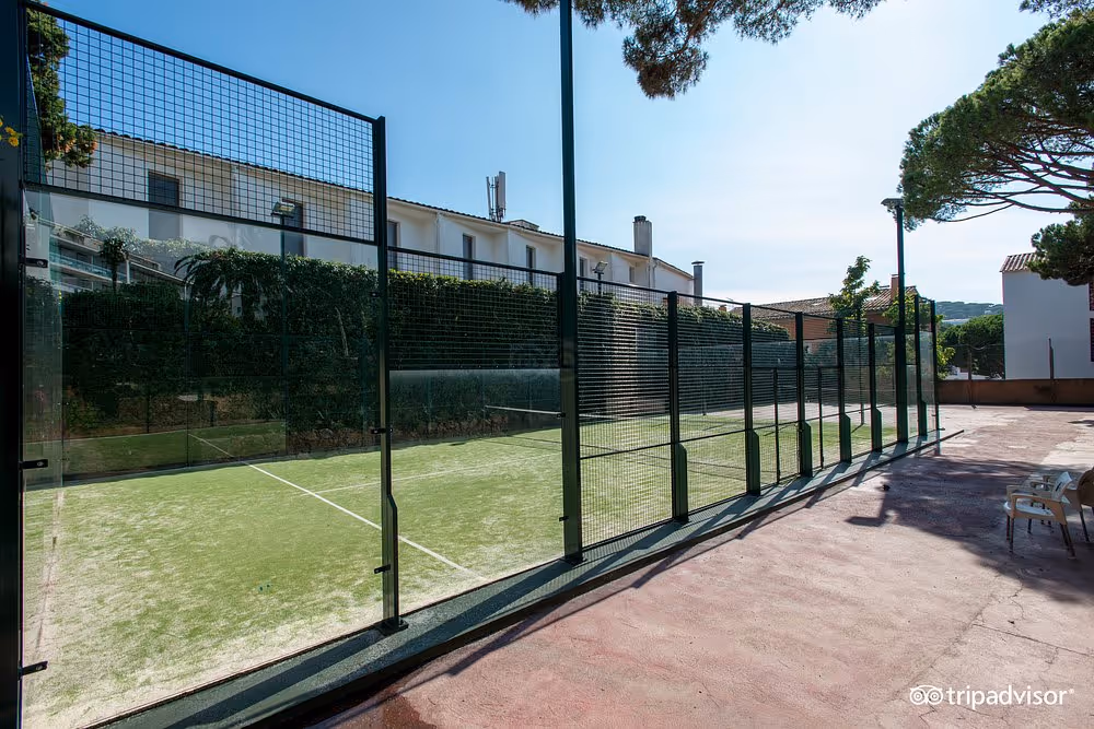 HotelAlga-Spain-1-Catalonia-court1.jpg